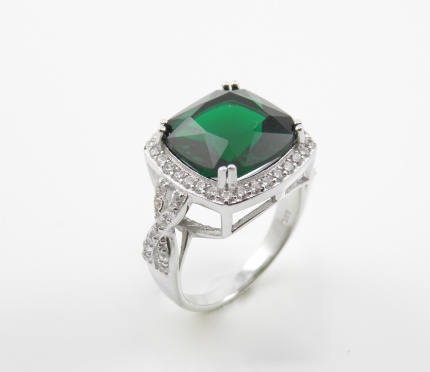 Bague "Marquise" Argent massif & Hélénite Vert