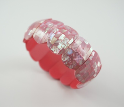 Bracelet  "Nymphea" PM.en Nacre irisée Rose