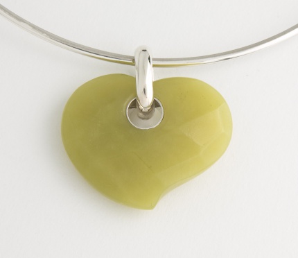 Pendentif "Coeur" facetté, Jade et Argent